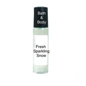 Bath & Body Works: Fresh Sparkling Snow Type 1/3 Oz Glass Roll-On
